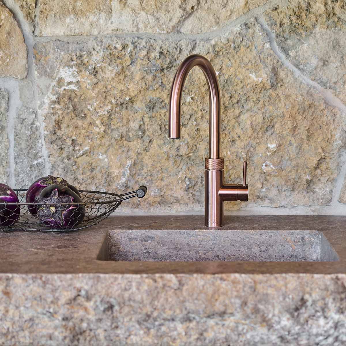 Spülbecken aus Naturstein